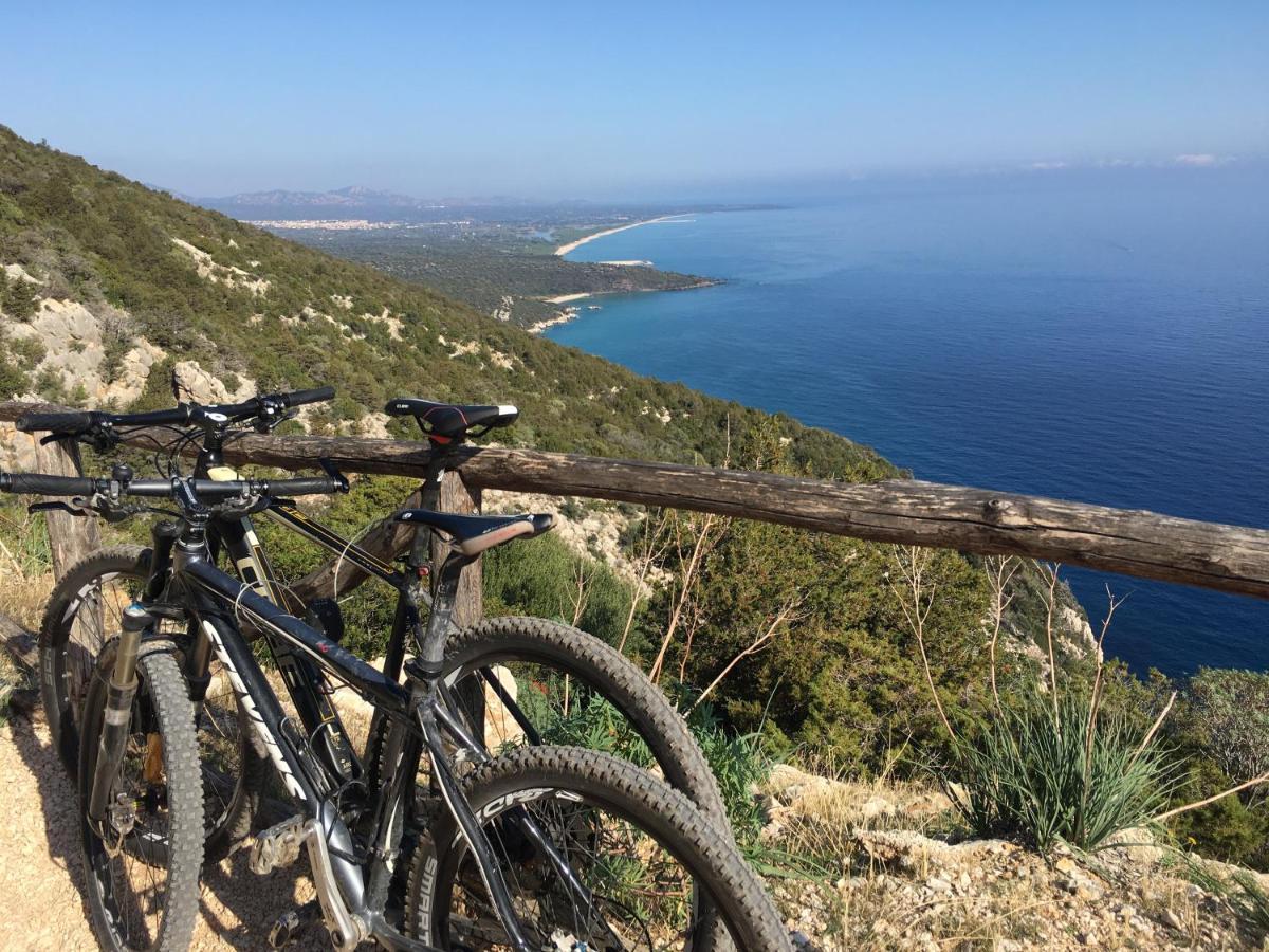 Cav Mameli Aparthotel Dorgali Luaran gambar