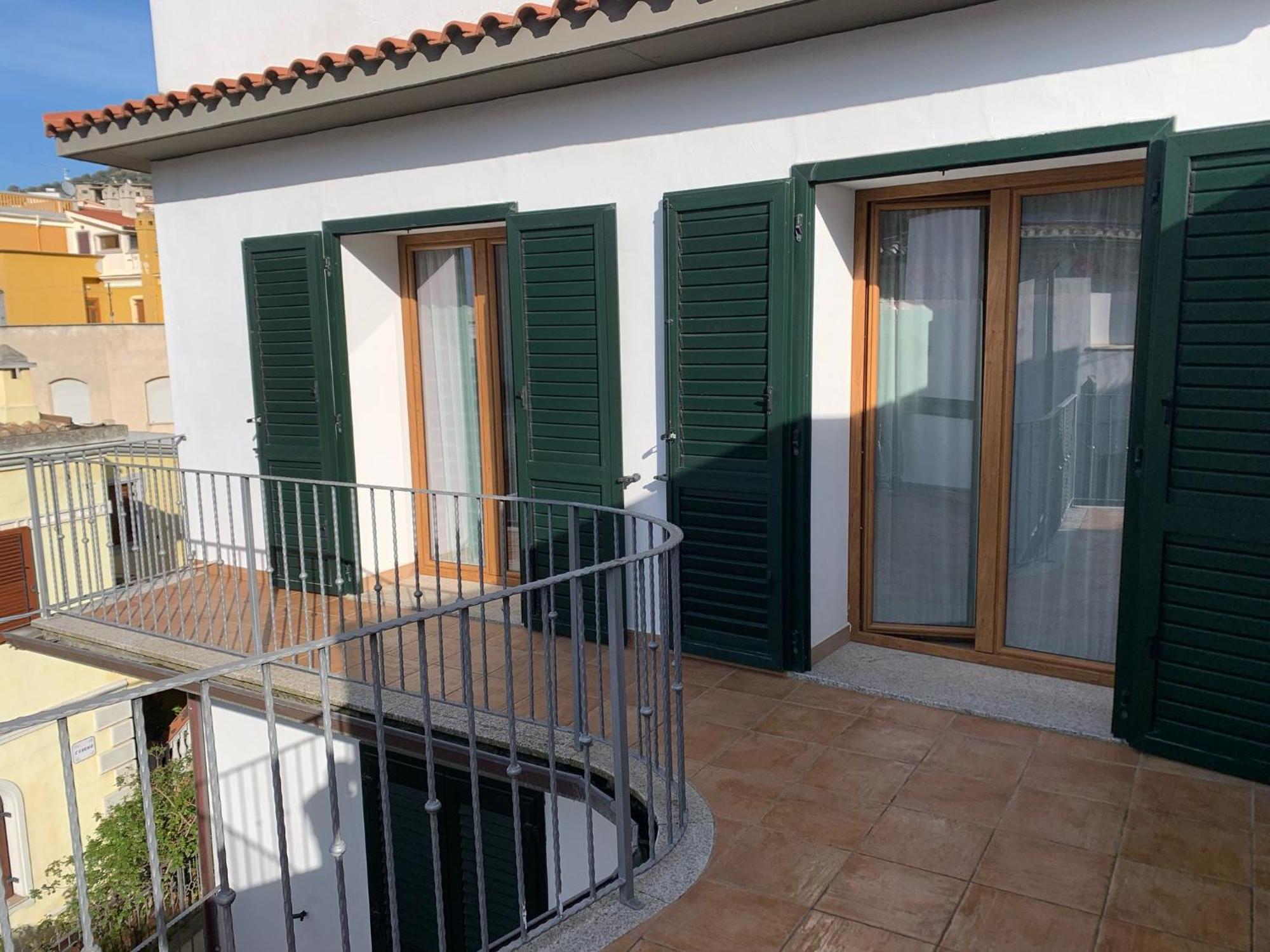 Cav Mameli Aparthotel Dorgali Luaran gambar