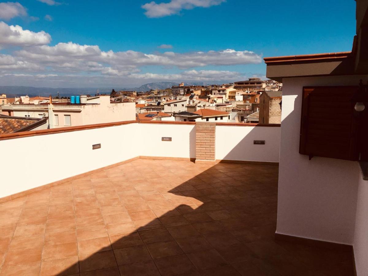 Cav Mameli Aparthotel Dorgali Luaran gambar