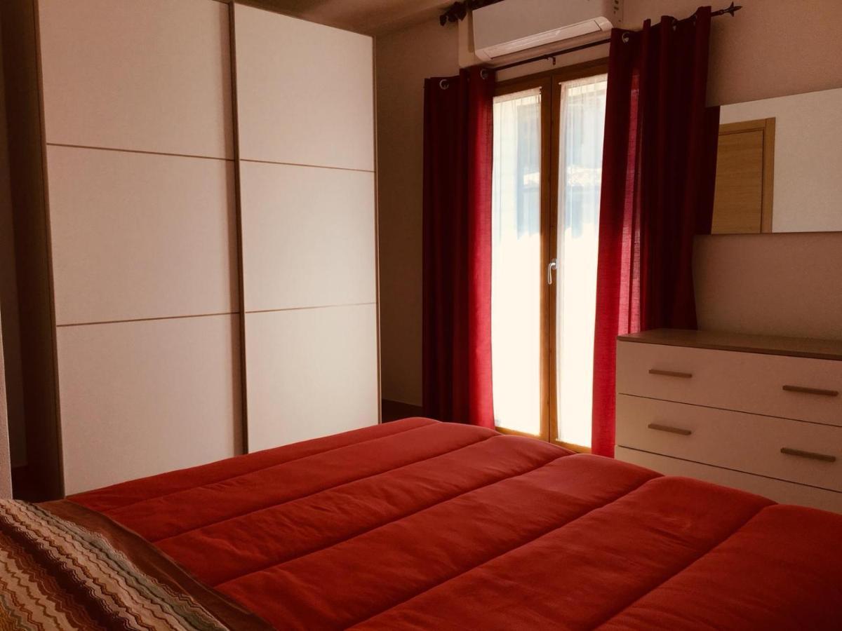 Cav Mameli Aparthotel Dorgali Luaran gambar