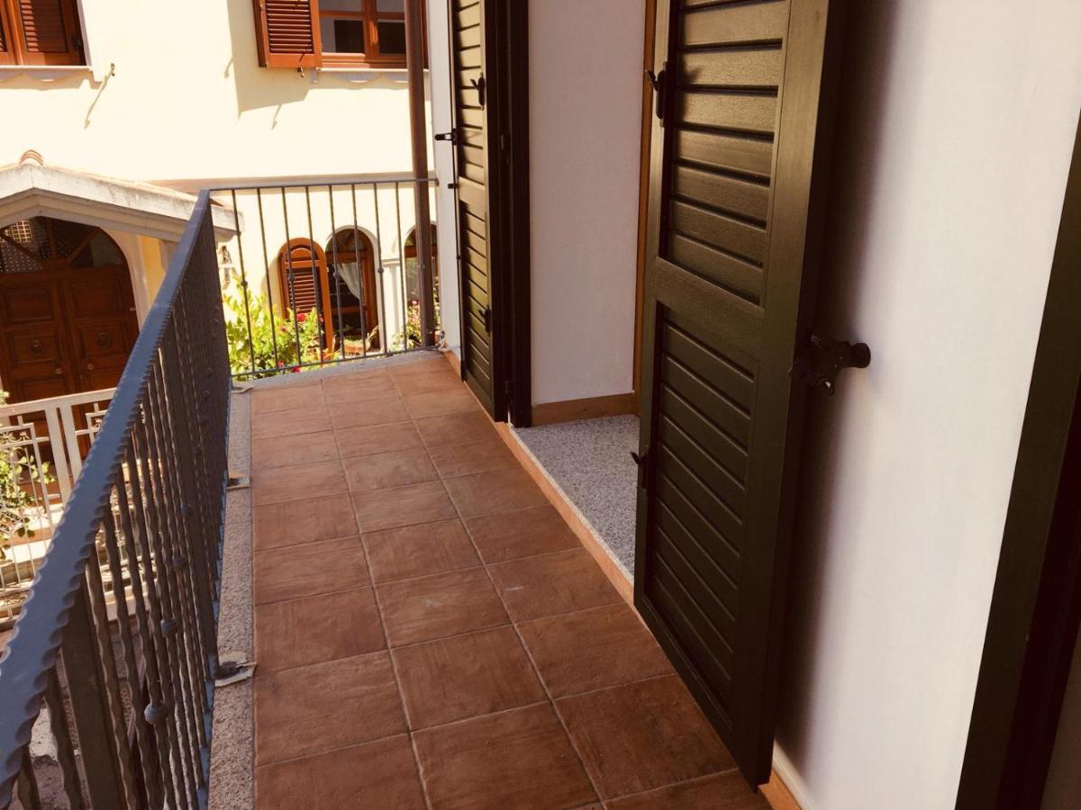 Cav Mameli Aparthotel Dorgali Luaran gambar
